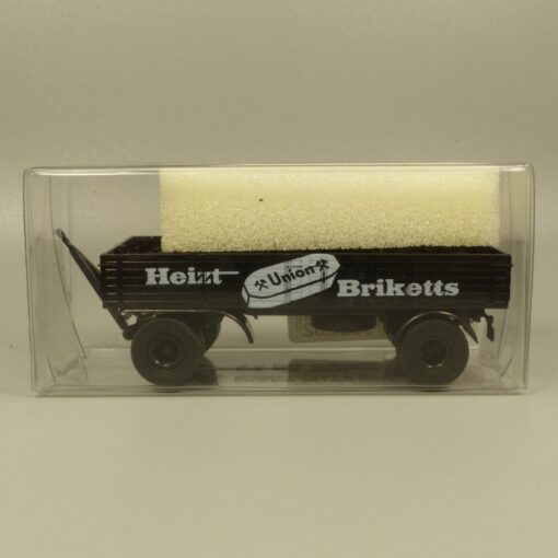 Brekina 1:87 55228 Kohlen-Anhänger 2-achs Heizt Union Briketts in OVP EX7242 – Bild 4