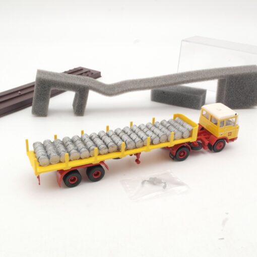 Brekina 1:87 85262 DAF FT 2600 Rungen-SZ Shell mit Ladegut in OVP RR849 – Bild 3