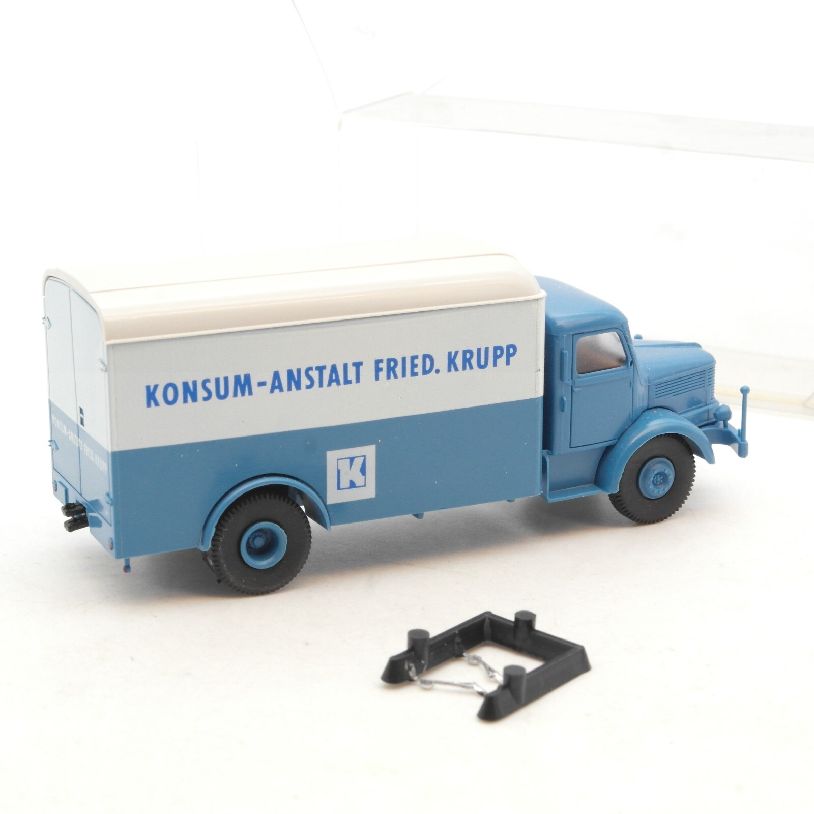 Brekina 1:87 Krupp Mustang Kasten Konsum-Anstalt Fried. Krupp in EVP RG288 – Bild 3