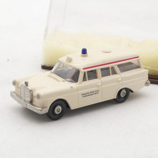 Brekina 1:87 MB Deutsches Rotes Kreuz Landesverband Berlin in OVP RA7049