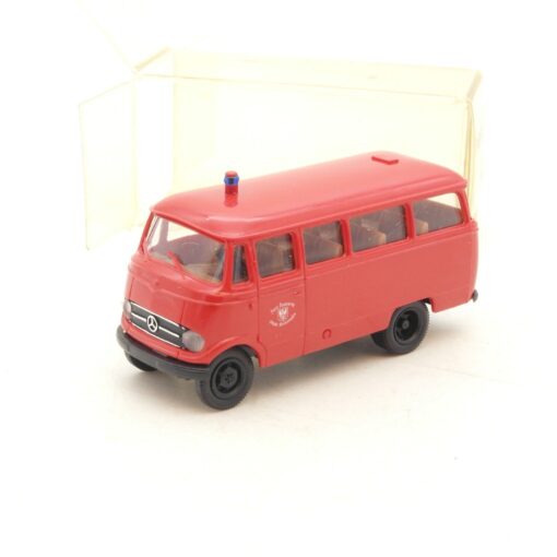 Brekina 1:87 Mercedes O 319 Bus Feuerwehr Grinhausen in EVP RG913