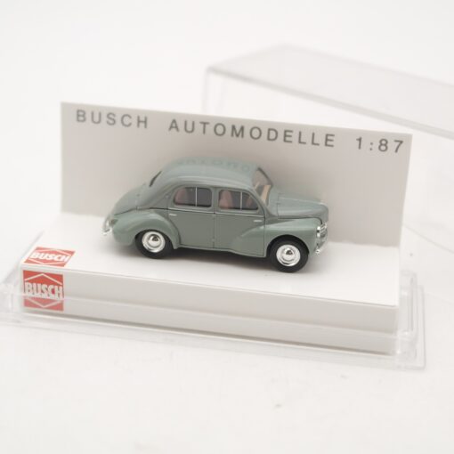 Busch 1:87 46500 Renault 4 V Limousine in OVP RR1843