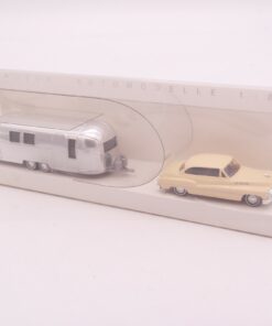 Busch 1:87 Buick mit Wohnwagen neuwertig in OVP RT5331