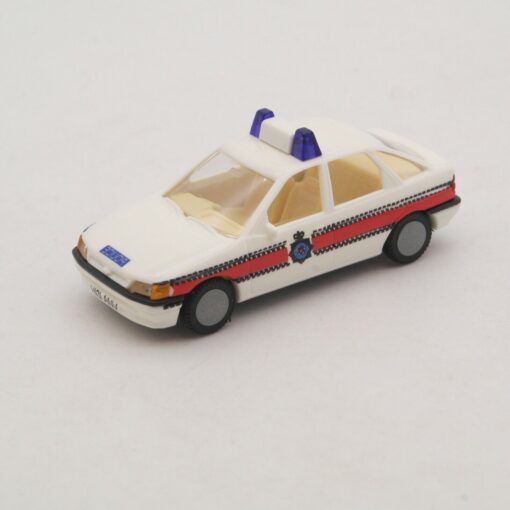Busch 1:87 Schnäppchen ! Ford Eskort Polizei, siehe Bilder o. RI2775