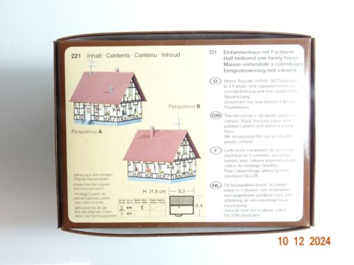Faller H0 B 221 Einfamilienhaus mit Fachwerk siehe Foto in OVP CK4746 – Bild 3
