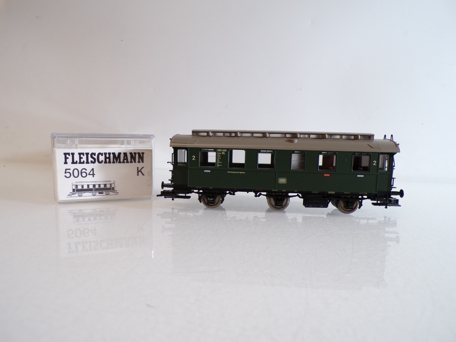 Fleischmann H0 5064 K Personenwagen 2. Kl. der DB in OVP BH1652