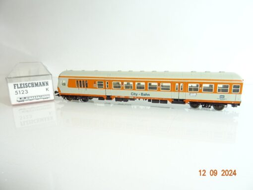 Fleischmann H0 5123K Steuerwagen 2.Kl/Gepabt. Citybahn neuwertig in OVP PR2669
