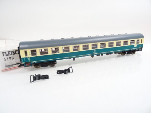 Fleischmann H0 5199 Personenwagen 2. Klasse der DB in OVP RR1030