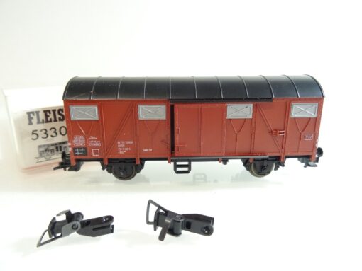 Fleischmann H0 5330 gedeckter Güterwagen der DB in OVP RR888