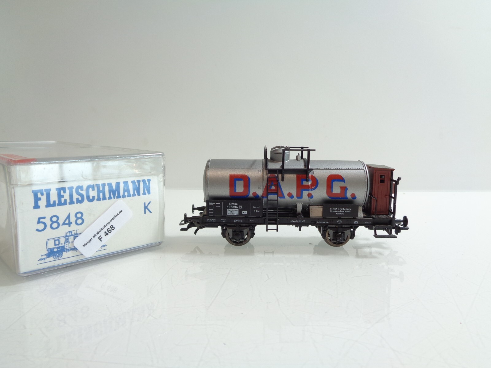 Fleischmann H0 5848K AC Kesselwagen D.A.P.G.  in OVP F468