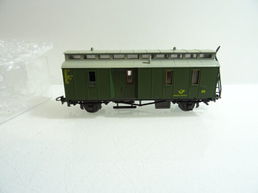 Fleischmann H0 Gepäckwagen der DB in EVP AR8005