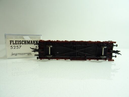 Fleischmann H0 K 5257 Rungenwagen mit Bremserbühne der DB in OVP PR1233 – Bild 4