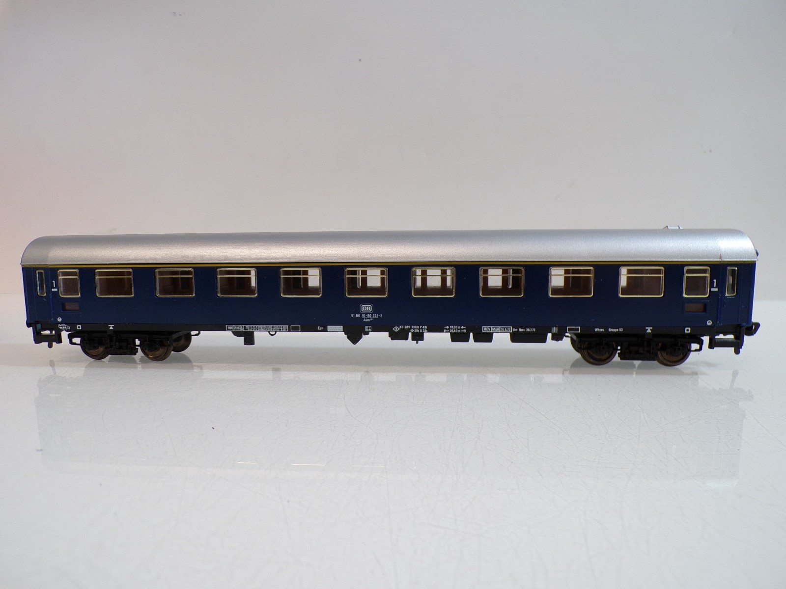 Fleischmann H0 Personenwagen 1.Kl. der DB in EVP BH1834 – Bild 3