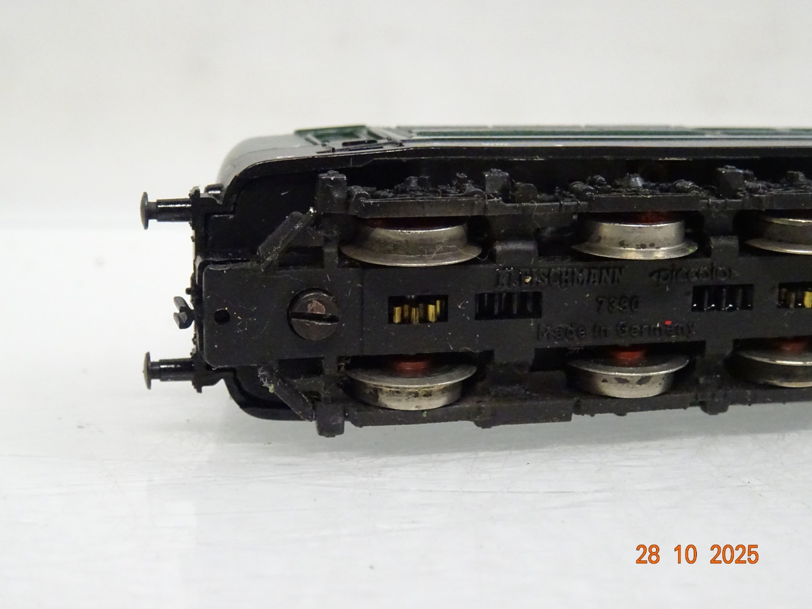 Fleischmann N 7380 E-Lok BR 151 032-0 der DB JL3959 o. – Bild 6