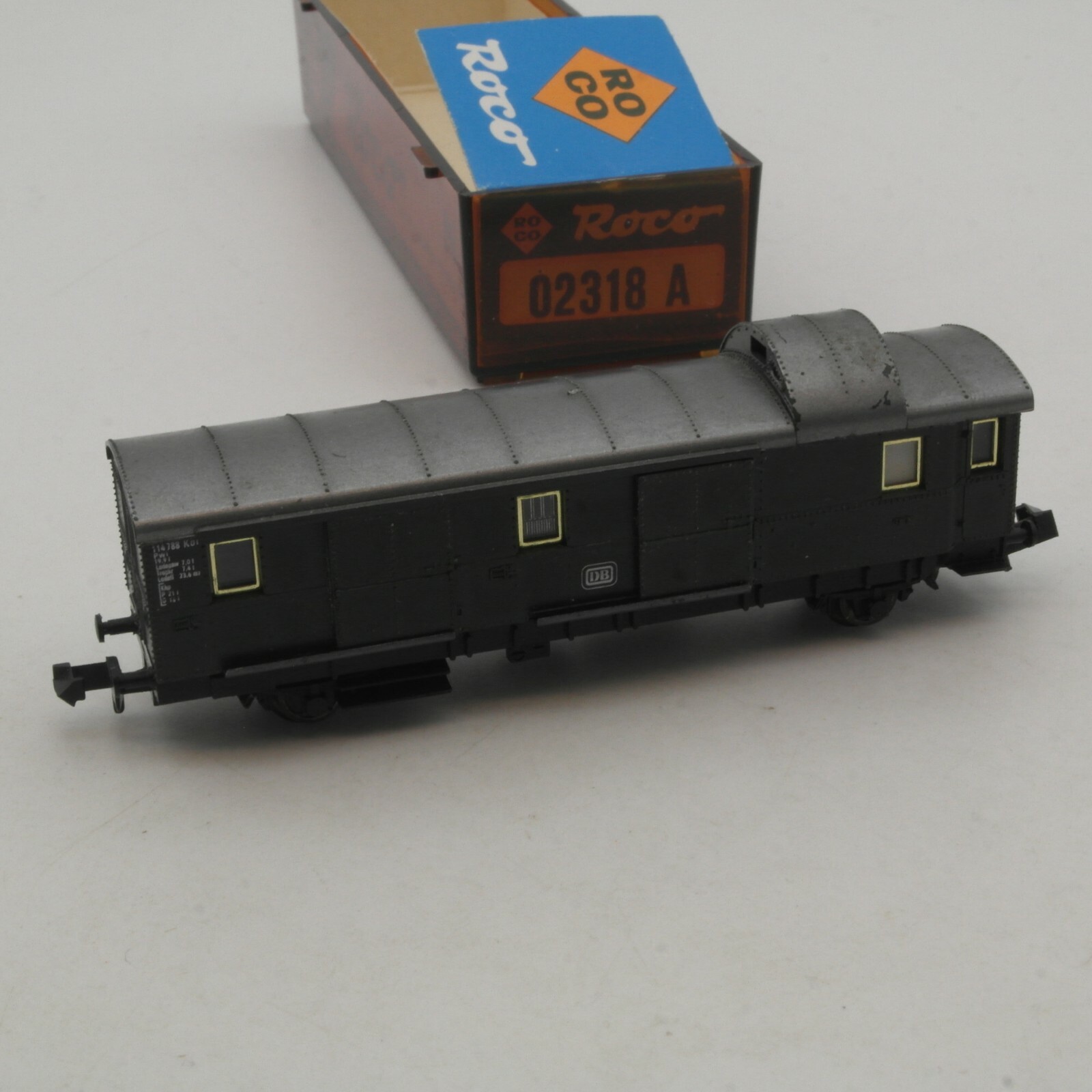 Fleischmann N Gepäckwagen 114 788 der DB in EVP RI6984