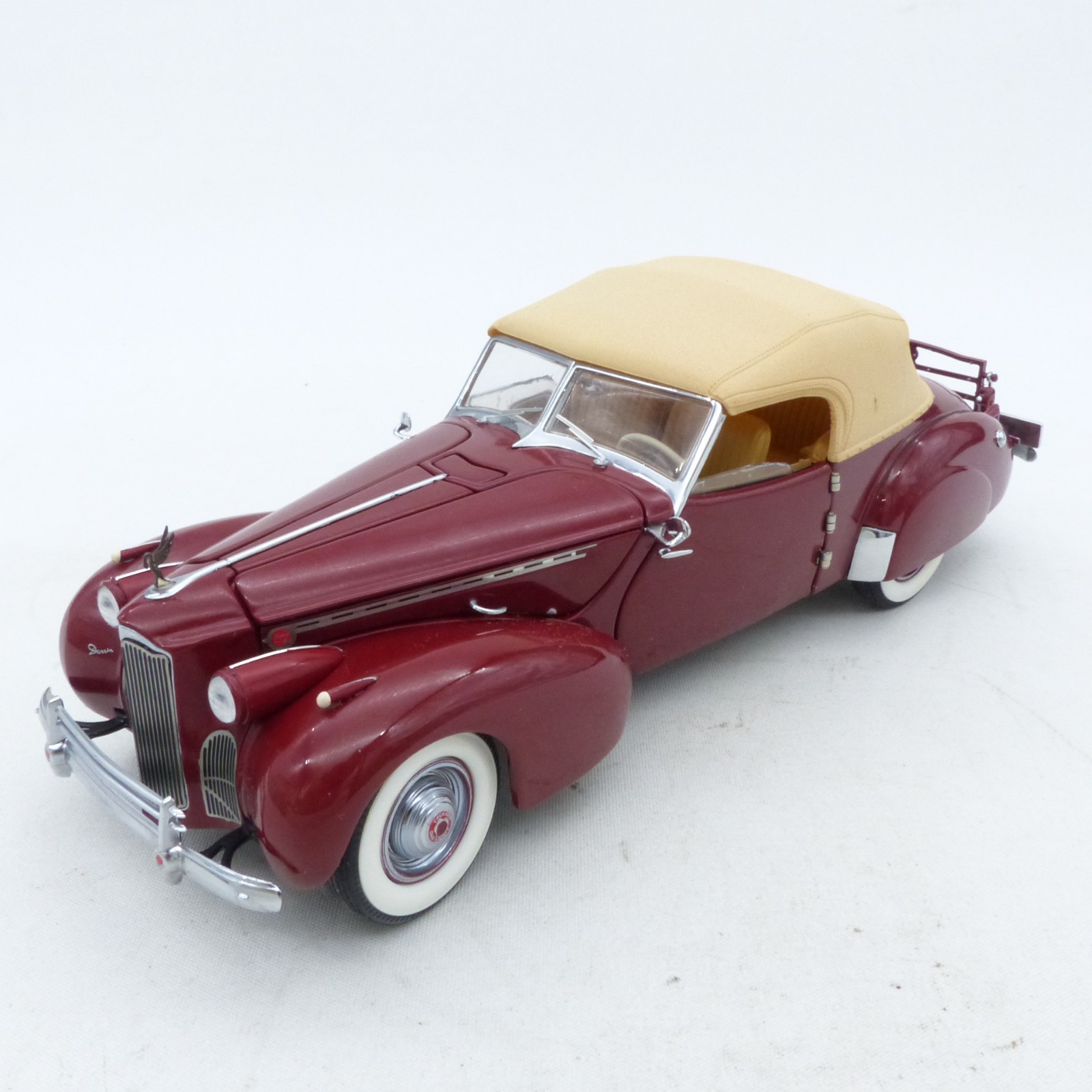 Franklin Mint 1:24 B11XN58 Packard Custom Convertible Victoria in Tüte o. EX8075