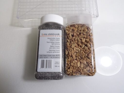 Gleisschotter Granit + Kork 500 ml + 475 ml, siehe Fotos in OVP QR3289 – Bild 3