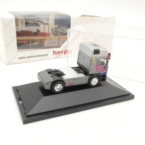 Herpa 1:87 110174 MAN F90 Zugmaschine Hochdach in OVP QR9682 – Bild 3