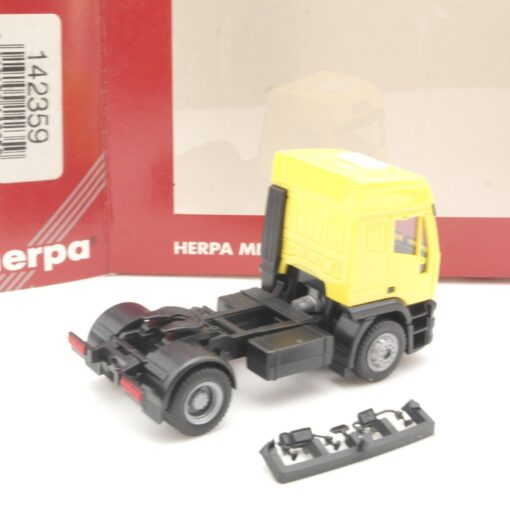 Herpa 1:87 142359 Iveco Zugmaschine in OVP QR7486 – Bild 3