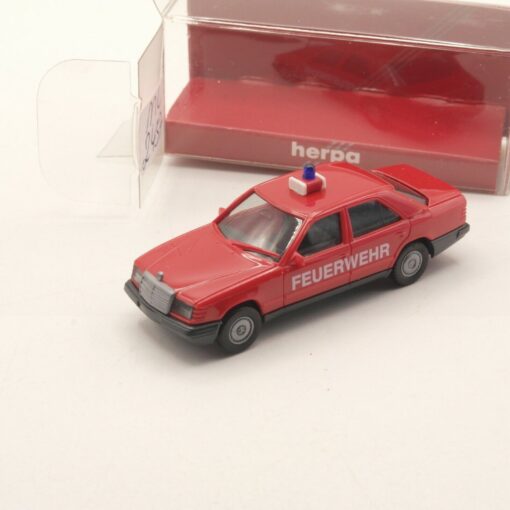 Herpa 1:87 4103 Mercedes 300 E Feuerwehr in OVP ER9063