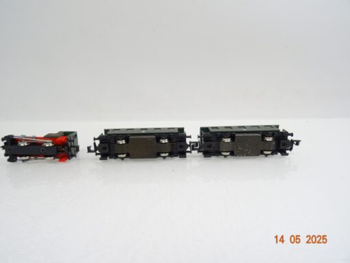 Kato N 10-500-1 Personenzug 3tlg. in OVP JL703 – Bild 5