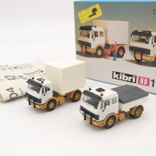 Kibri H0 11004 Set Schausteller Zugmaschinen, siehe Foto in OVP QR8909 – Bild 3