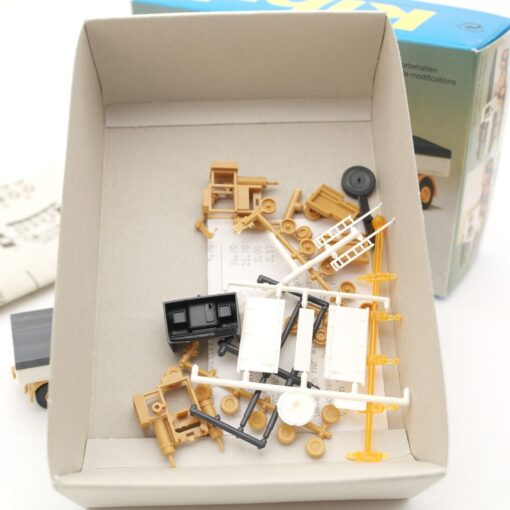 Kibri H0 11004 Set Schausteller Zugmaschinen, siehe Foto in OVP QR8909 – Bild 5