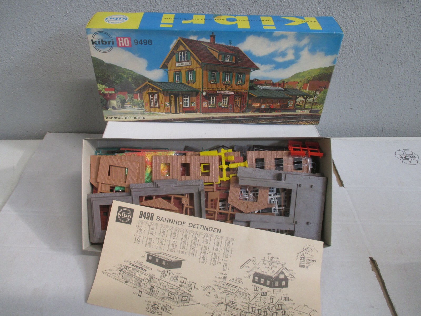 Kibri H0 9498 Bausatz Bahnhof Dettingen m.OVP WZ8593
