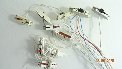 Konvolut Fleischmann H0 Weichenschalter 10 Stück siehe Foto CK8941 o.
