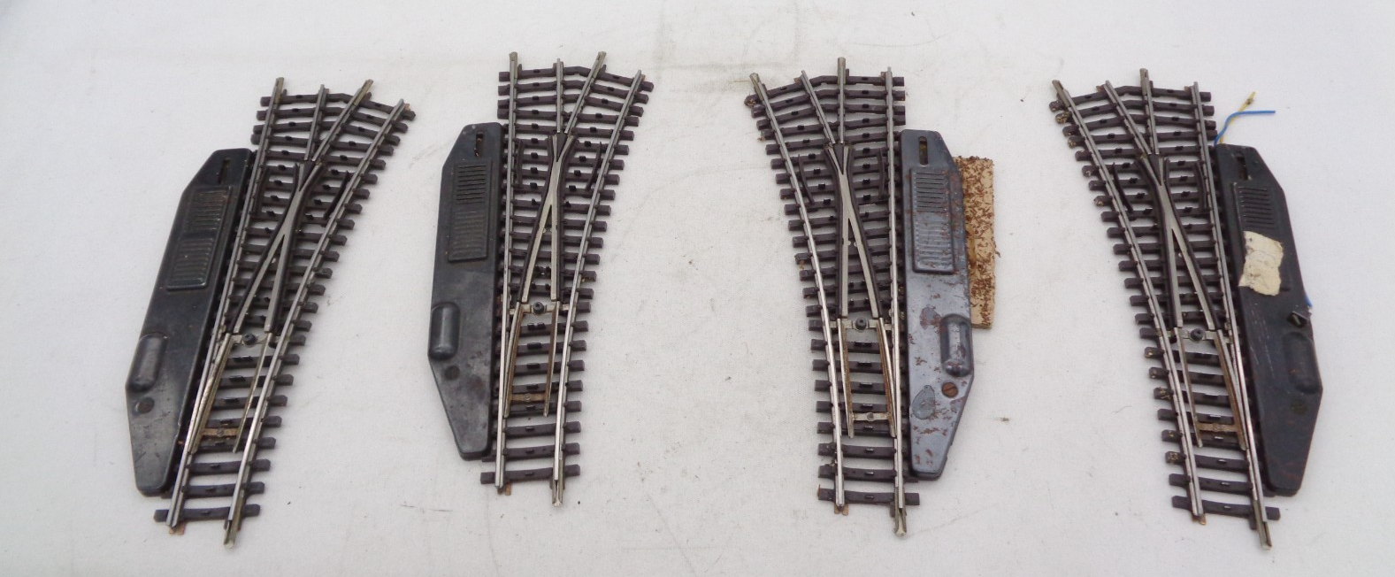 Konvolut Märklin H0 2261 K Gleis elektr. Weichen 4 Stück s. Foto PK2623 o.