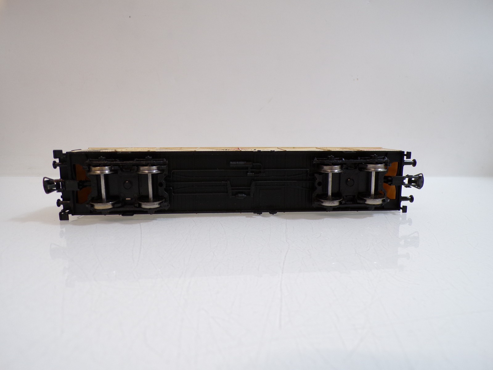 Liliput H0 241380 AC Kühlwagen Apollinaris der DB in OVP für Märklin BH1889 – Bild 4