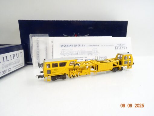 Liliput H0 L136112 Gleisstopfmaschine der DR mit Antrieb Top in OVP JL2904