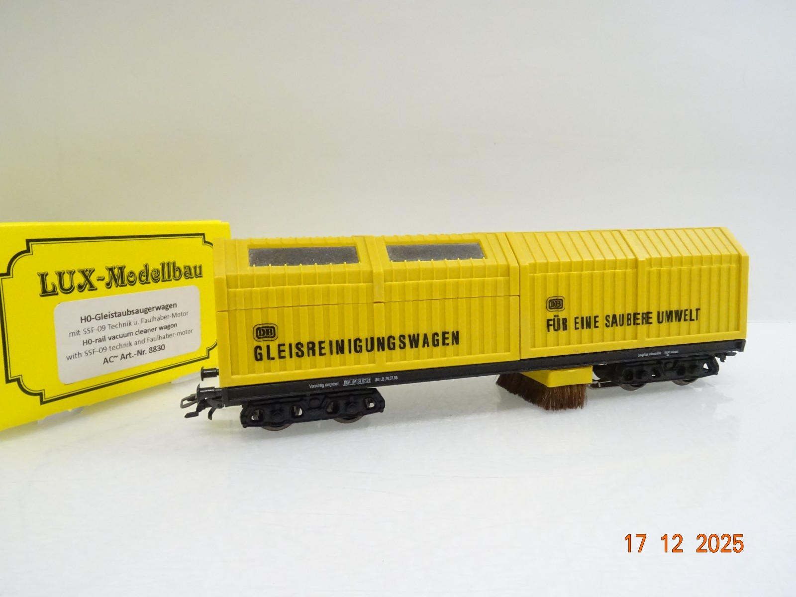 Lux Modellbau H0 8830 AC Gleisstaubsauger SSF-09 Technik in OVP JL5127