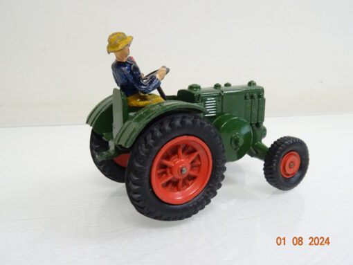 Märklin 1:43 8029 DieCast Ackerschlepper mit Fahrer in OVP LE4706 – Bild 4