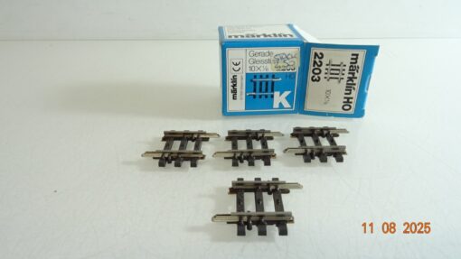 Märklin H0 2203 gerades Gleis K Gleis 4 Stück in OVP RR2703