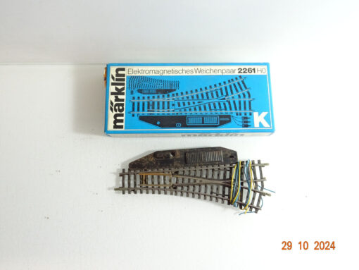 Märklin H0 2261 K-Gleis Elektromagnetische Weiche siehe Foto in OVP CK3661