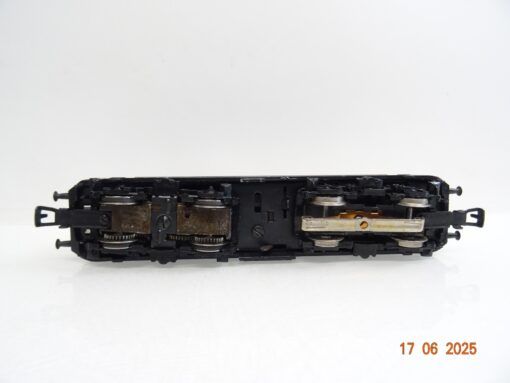 Märklin H0 3034 E-Lok BR 141 207-1 der DB JL988 o. – Bild 3