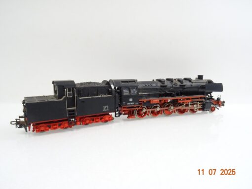 Märklin H0 3084 Dampflok BR 050 082-7 der DB Kabinentender JL1366 o. – Bild 3