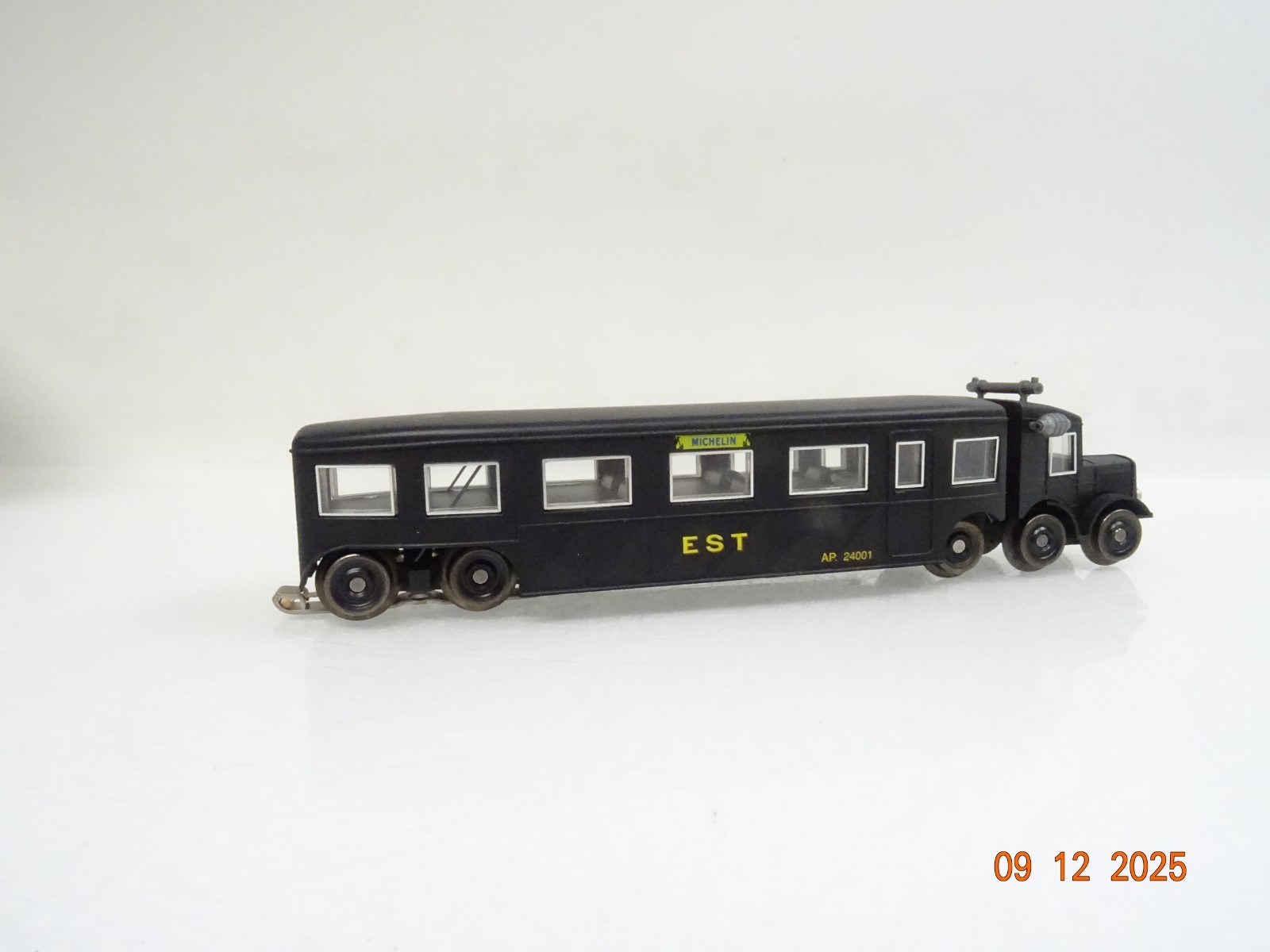 Märklin H0 3118 Sonderserie für Frankreich Schienenbus Micheline in OVP JL4940 – Bild 3