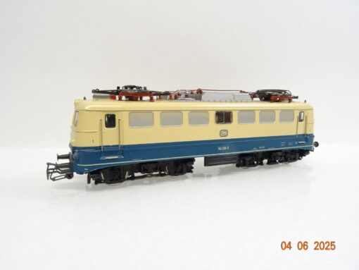 Märklin H0 3156 E-Lok BR 140 239-5 der DB JL925 o. – Bild 3