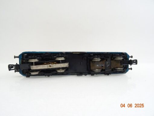 Märklin H0 3156 E-Lok BR 140 239-5 der DB JL925 o. – Bild 4