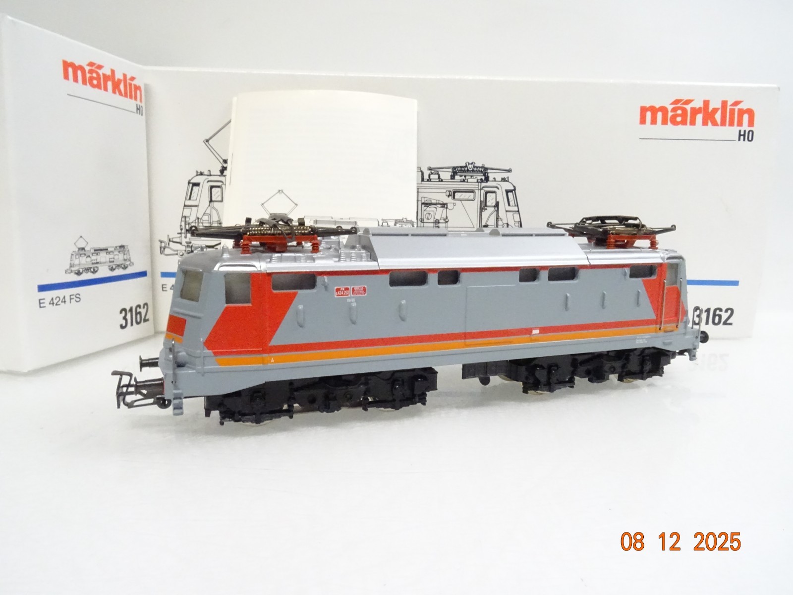 Märklin H0 3162 Italien E-Lok E 424.292 der FS in OVP JL4936