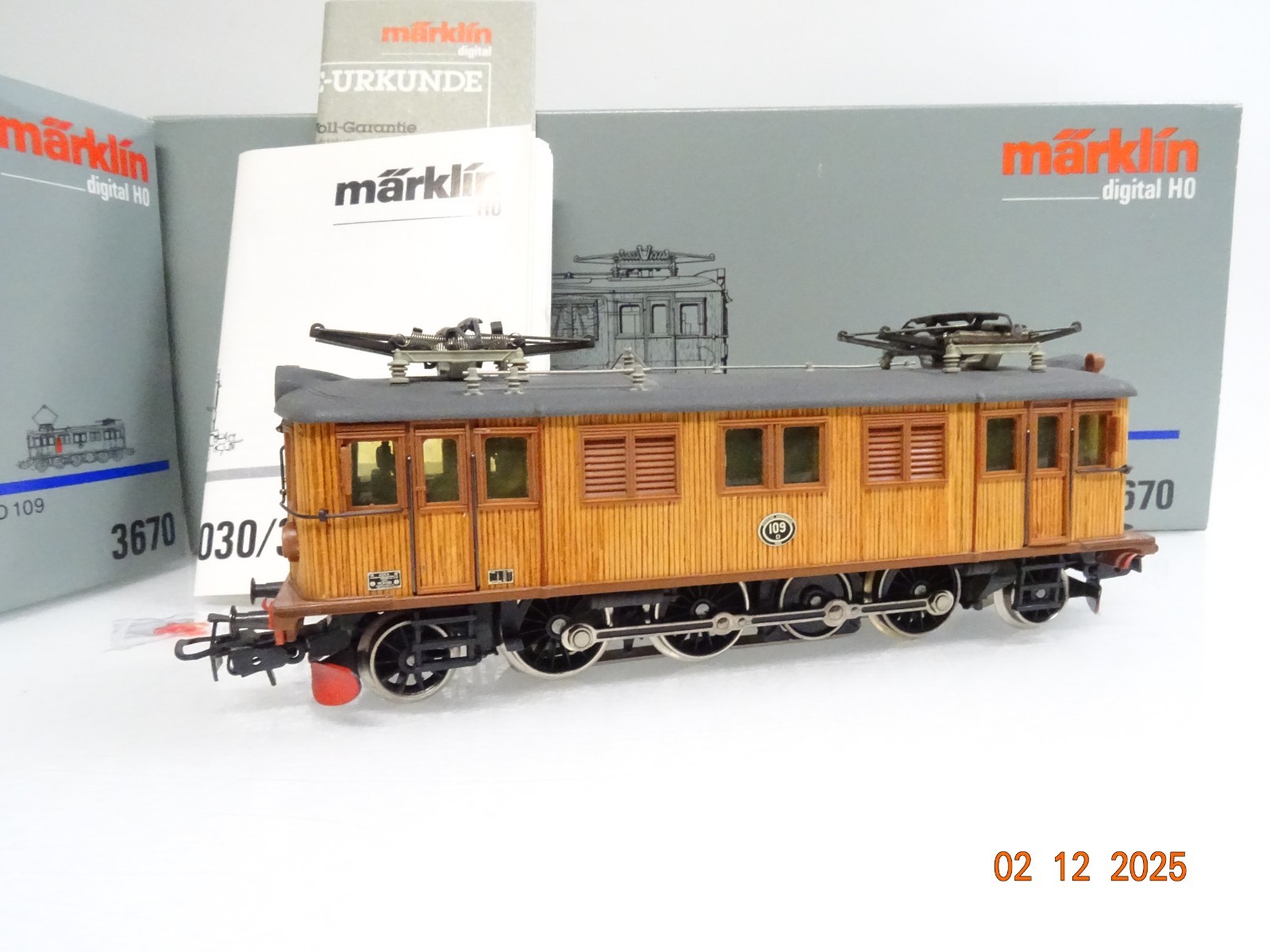 Märklin H0 3670 Schweden E-Lok Litt D109 Holzoptik der SJ Digital in OVP JL4821