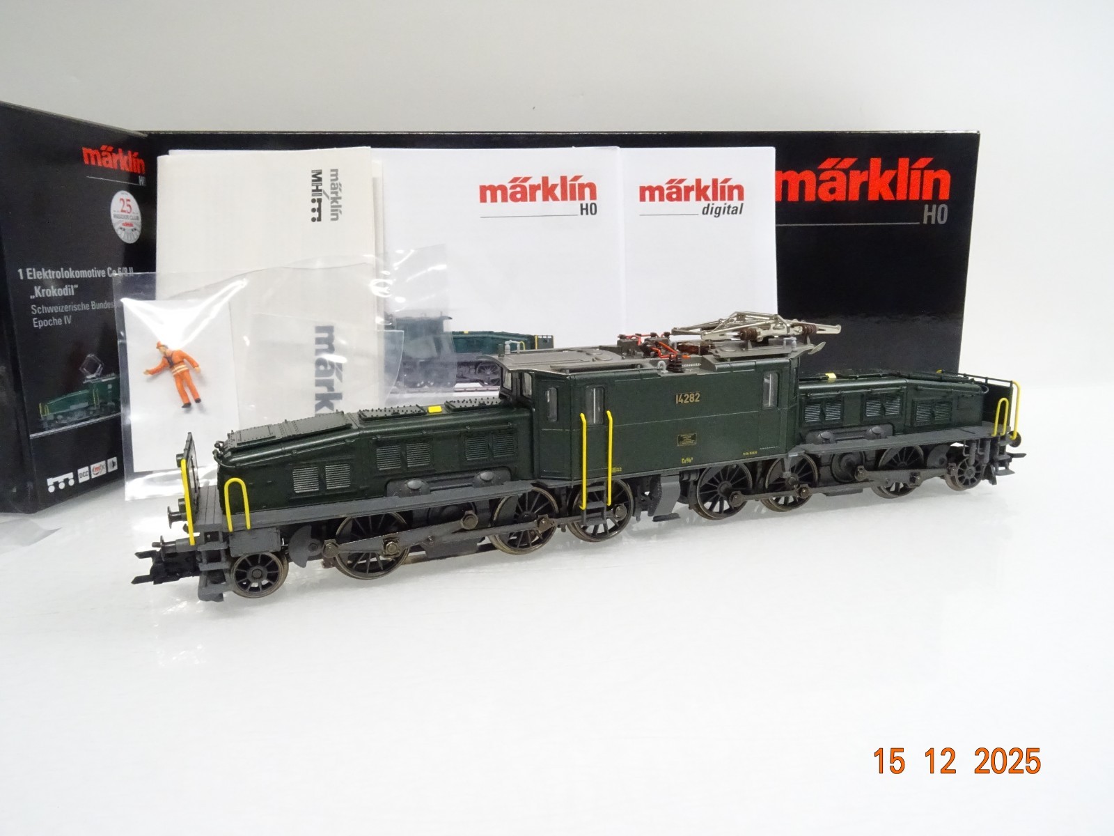 Märklin H0 39567 Schweiz E-Lok Ce 6/8 II Krokodil SBB Sound Mfx in OVP JL5081