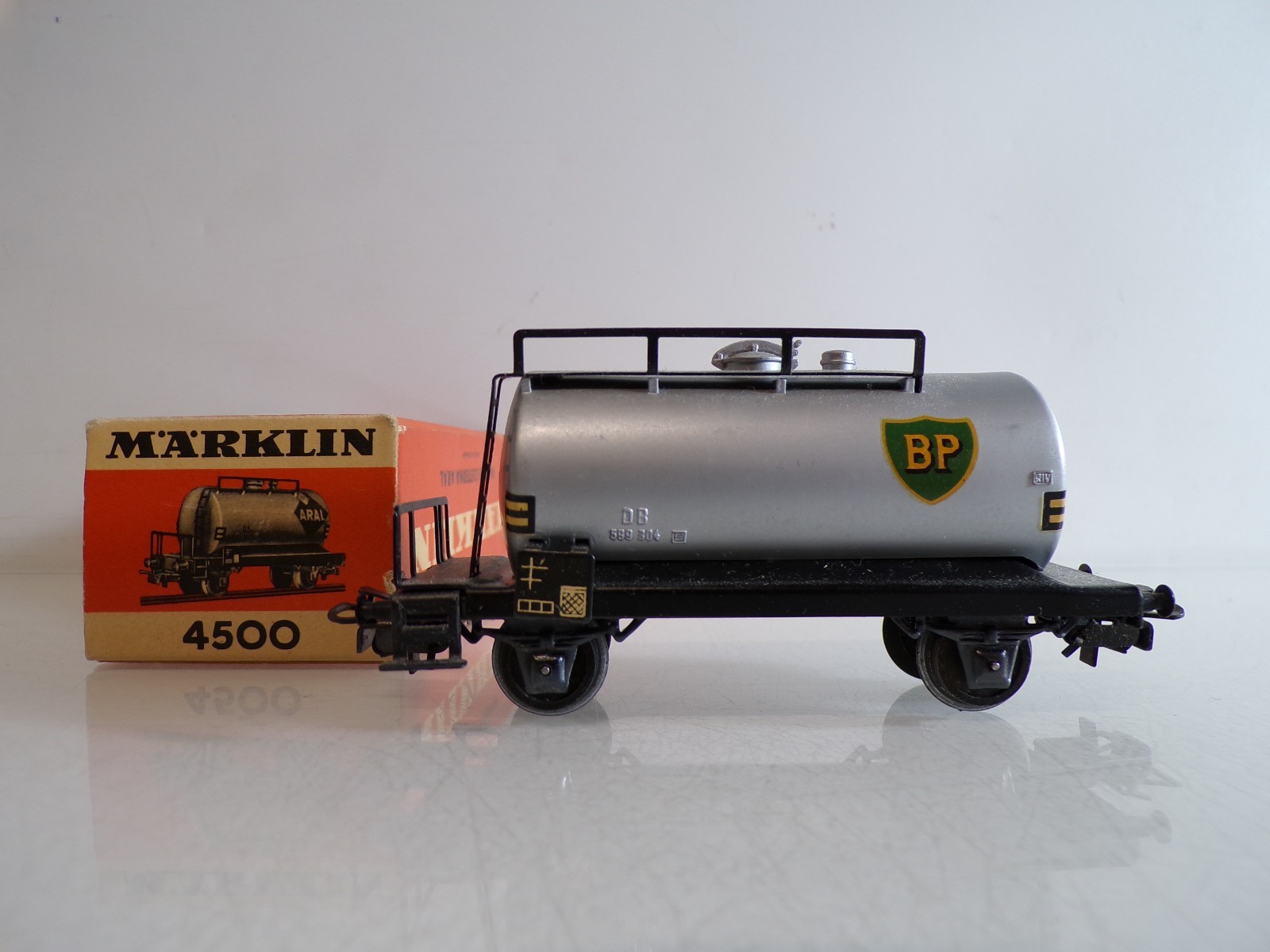 Märklin H0 4500 Kesselwagen BP der DB in OVP BH1593
