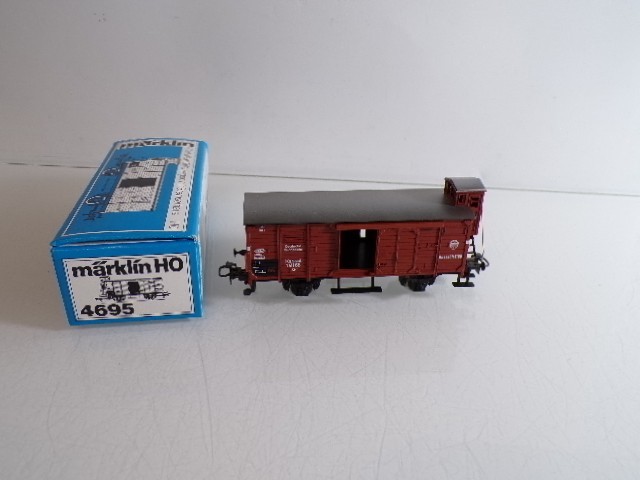 Märklin H0 4695 Gedeckter Güterwagen mit Bremserhaus der DB in OVP HS93