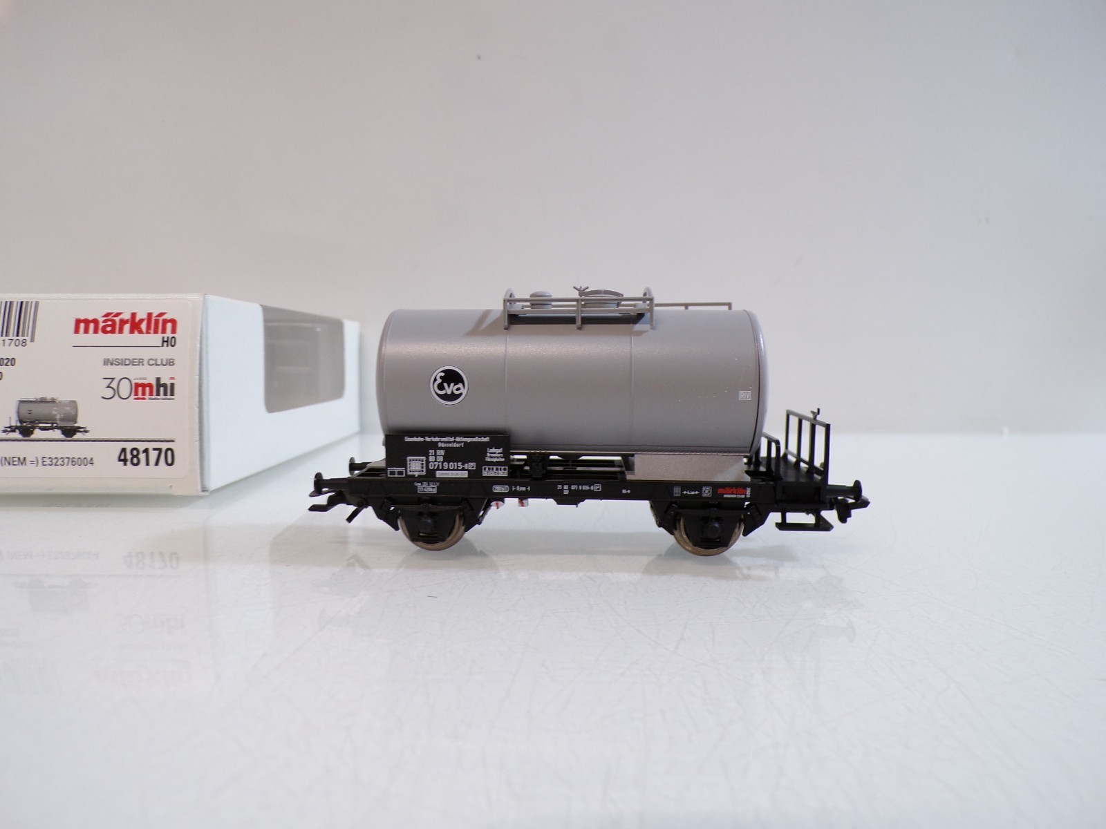 Märklin H0 48170 Kesselwagen Eva der DB Jahreswagen 2020 in OVP BH1971 – Bild 3