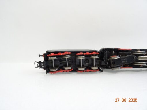 Märklin H0 F800 Dampflok BR 01 097 der DB mit Kunststofftender 809/1 JL1121 o. – Bild 5