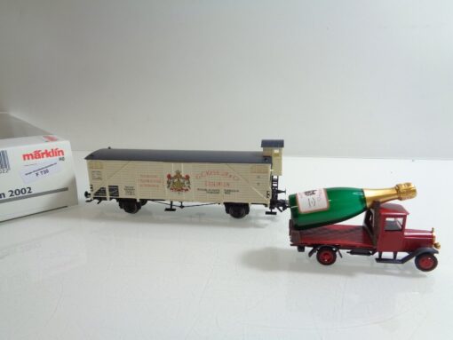 Märklin H0 Museumswagen 2002 Gedeckter Güterwagen Esslingen mit LKW in OVP F730