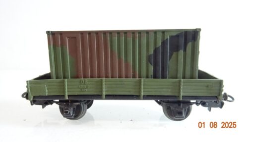 Märklin H0 Niederbordwagen mit Container in Tarnfarbe der DB PR9383 o. – Bild 3